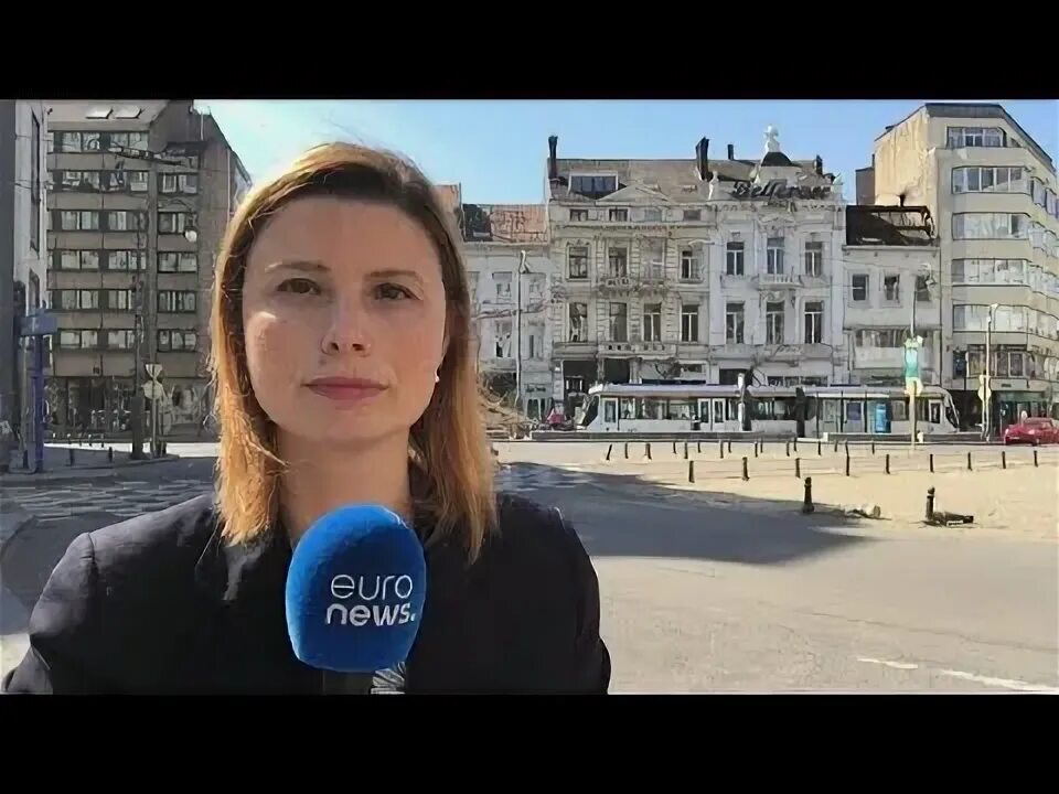 Евроньюс по русски в ютубе. Ведущая евроньюс эфи кутсокоста. репортеры евроньюс. украинская ведущая евроньюс.