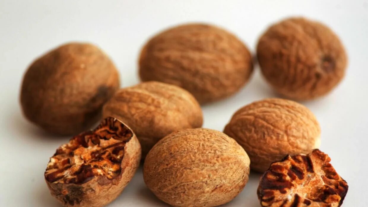 Nutmeg — мускатный орех. Мускат орех. Мускатный орех Nutmeg 113. Западно индийский мускатный орех. Мускатный орех в какие блюда