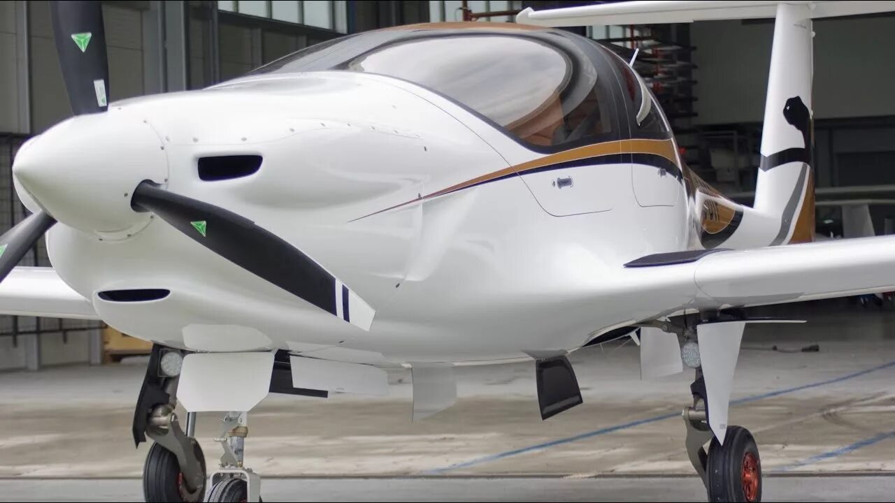 20 местный самолет. Pipistrel panthera. pipistrel пантера. pipistrel самолет. pipistrel panthera electro.