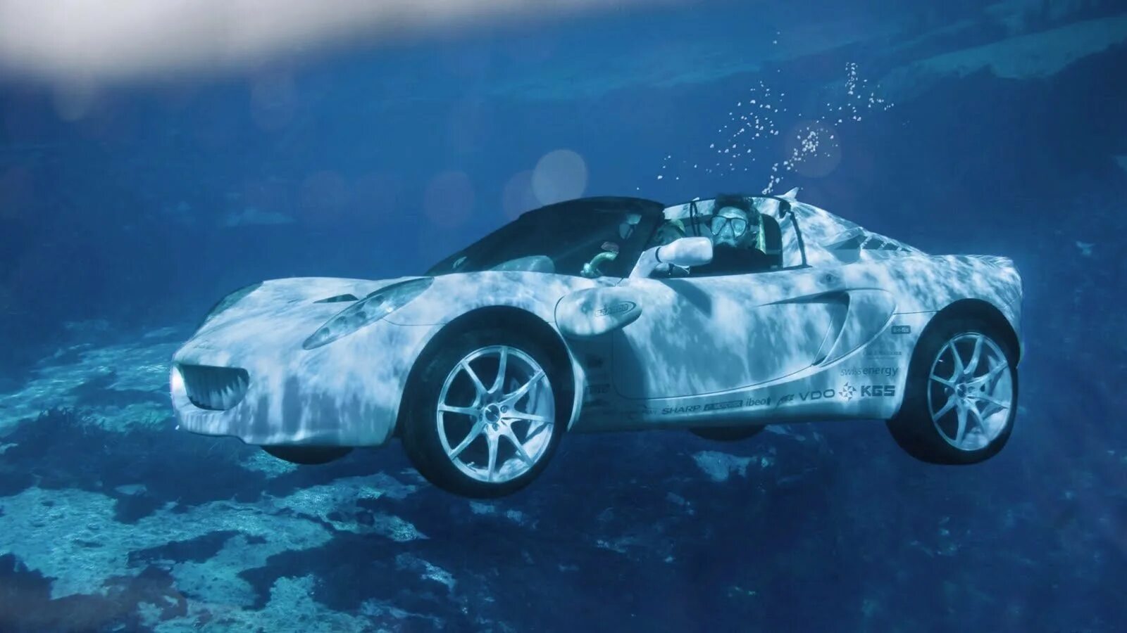 Включи машина под водой. Rinspeed squba. машина под водой. автомобиль в воде.