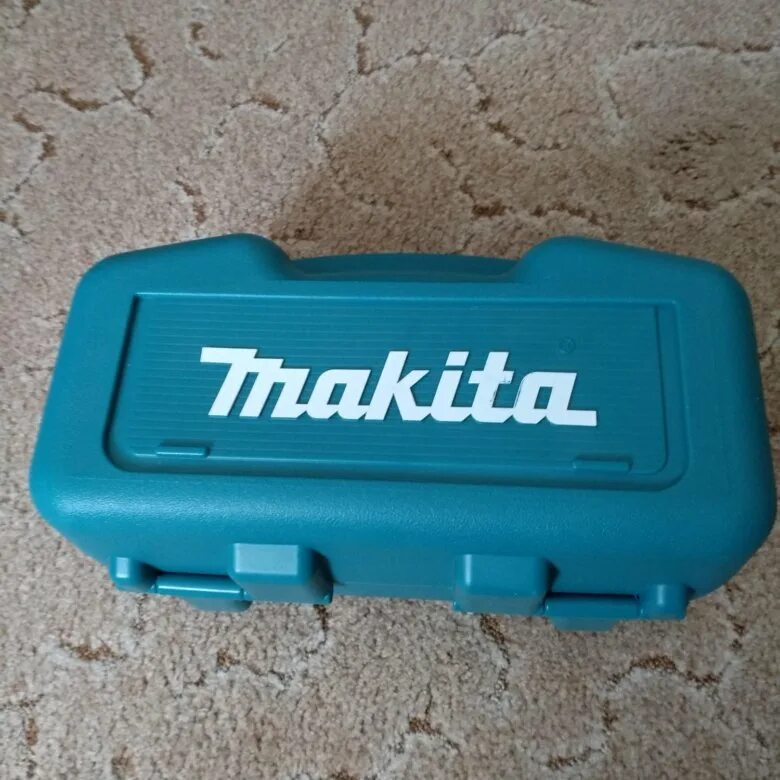 Makita bo5031k. Машина эксцентриковая шлифовальная во5031 Makita. Кейс для шлифмашины Makita bo5031. Шильдик Makita drc200z. 5031g fun