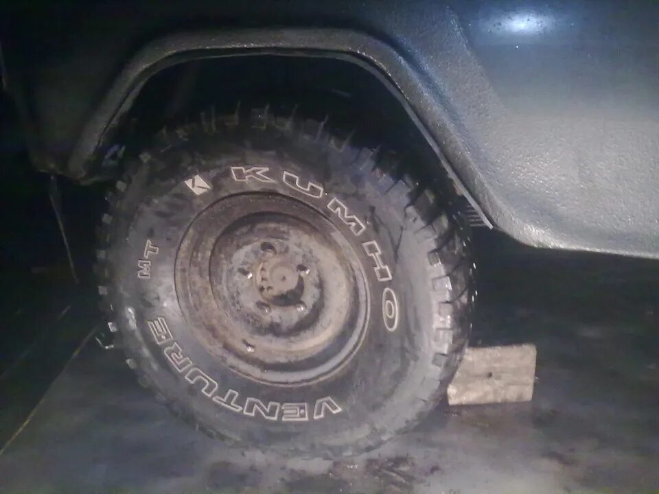 Forward safari 500 на уаз 469. Уаз 31512 на 33 колесах. 33 диски на уаз. 33 диски на уаз. 5r15 на уаз 469.