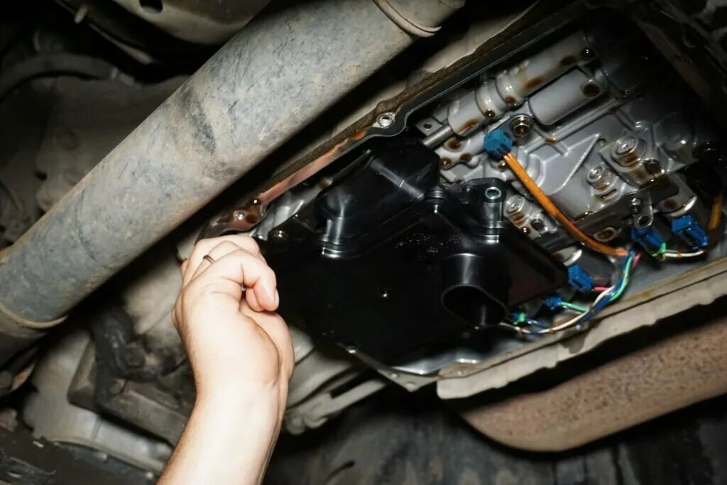 Как проверить масло в коробке уаз. Масло в акпп w212. toyota corolla sed масло в акпп. коробке автомат уаз.