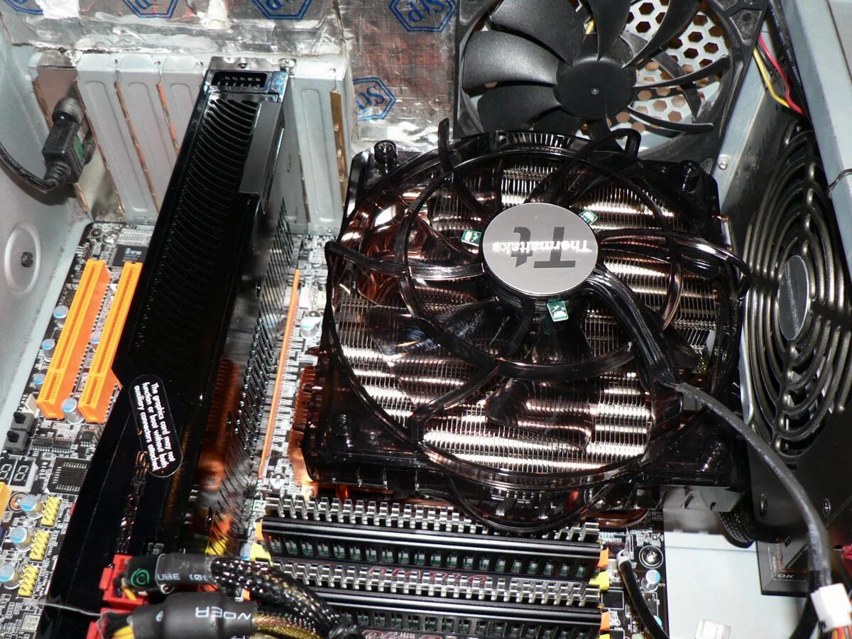 Подключение кулера к материнской. Thermaltake BIGTYP 14pro. Кулер с радиатором под гигабайт материнку. Радиатор кулера мат платы MSI. Вентилятор на кулер на ПК материнскую плату ASUS 970 Pro.