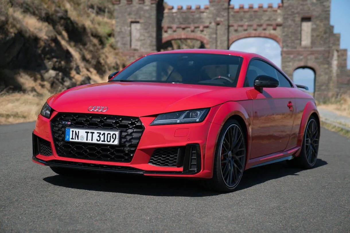 Ауди майот. Ауди ТТ 2019. Audi TT RS 2019. Audi TTS 2022. Audi TT 8s 2022.