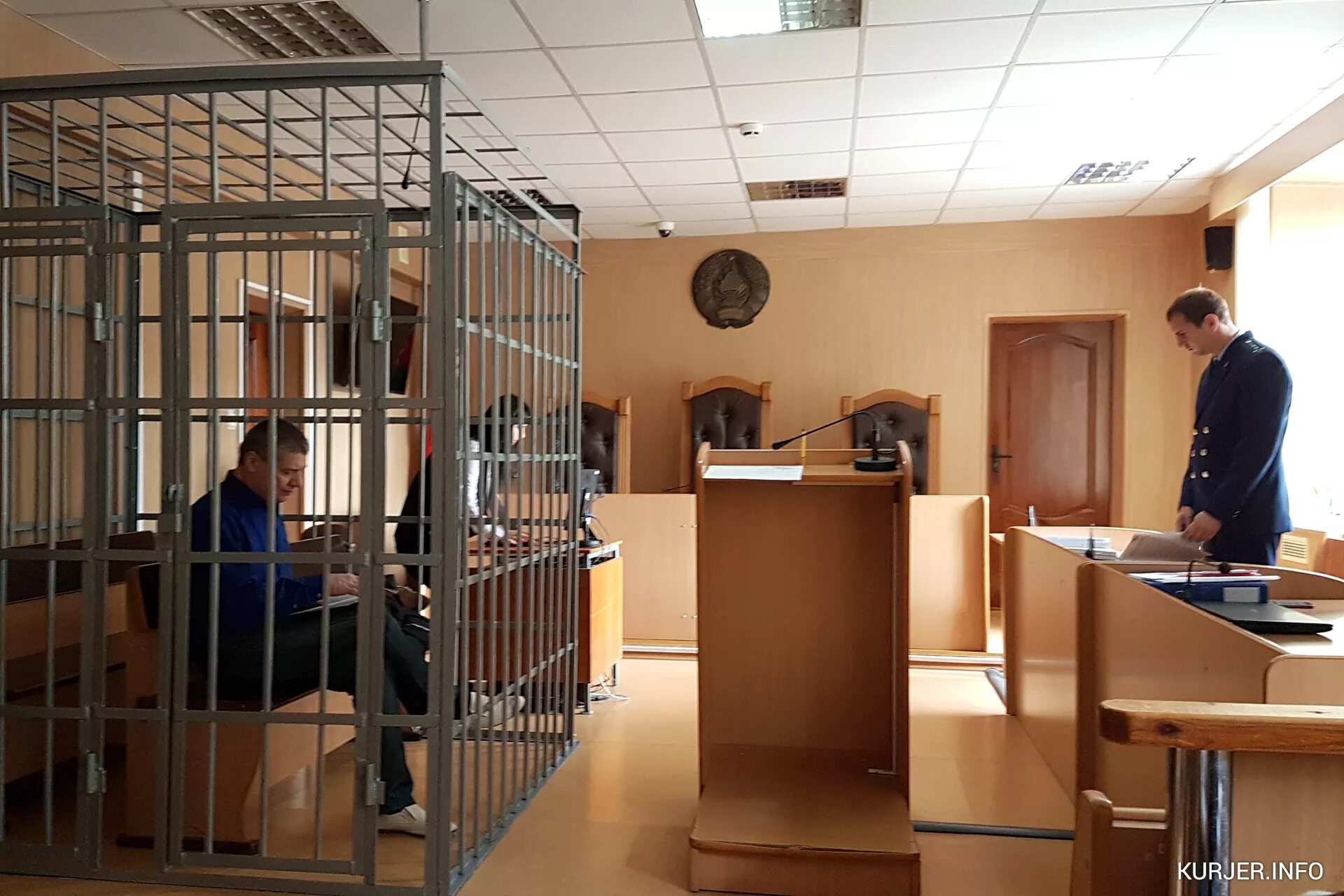 Вретто суд. Суд белоруссии. Минский городской суд фото. Санкович марк владимирович. Работа суды минск.