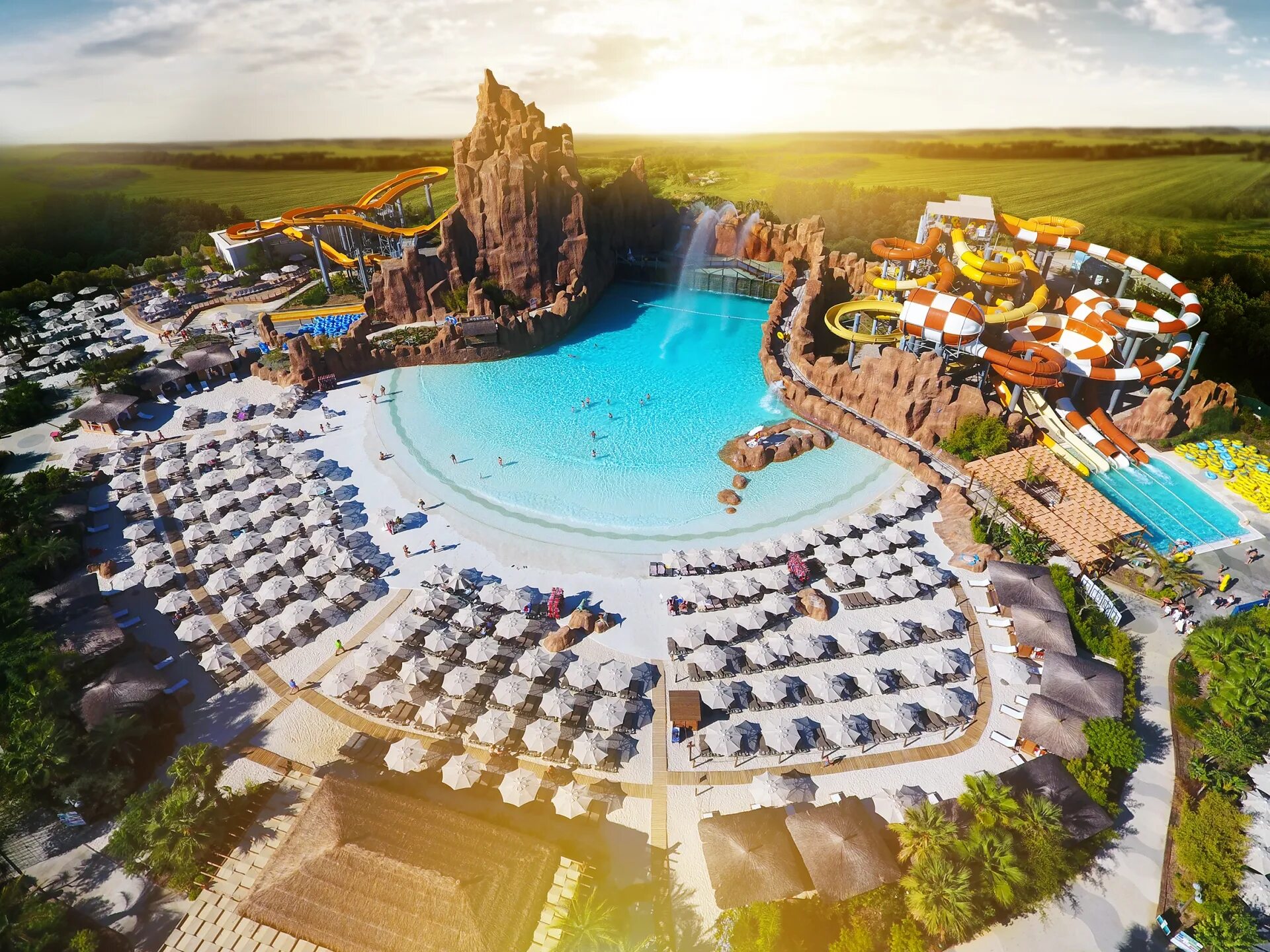 Парк легенд отель. The Land of Legends Kingdom Hotel 5 Турция. The Land of Legends Theme Park Турция. Rixos the Land of Legends 5 Турция. Отель парк легенд Турция Белек.