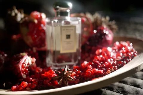 Pomegranate noir