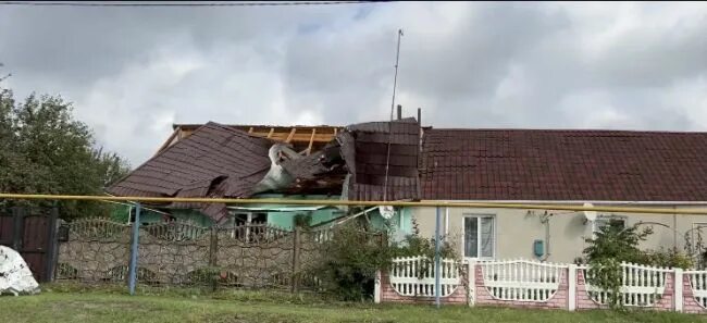 Обстрел экипажа дпс солнечногорск. Орел обстреляли. Кассетные снаряды. Обстрел 16 октября 2022 белгородского района. Обстрел шебекино белгородской.