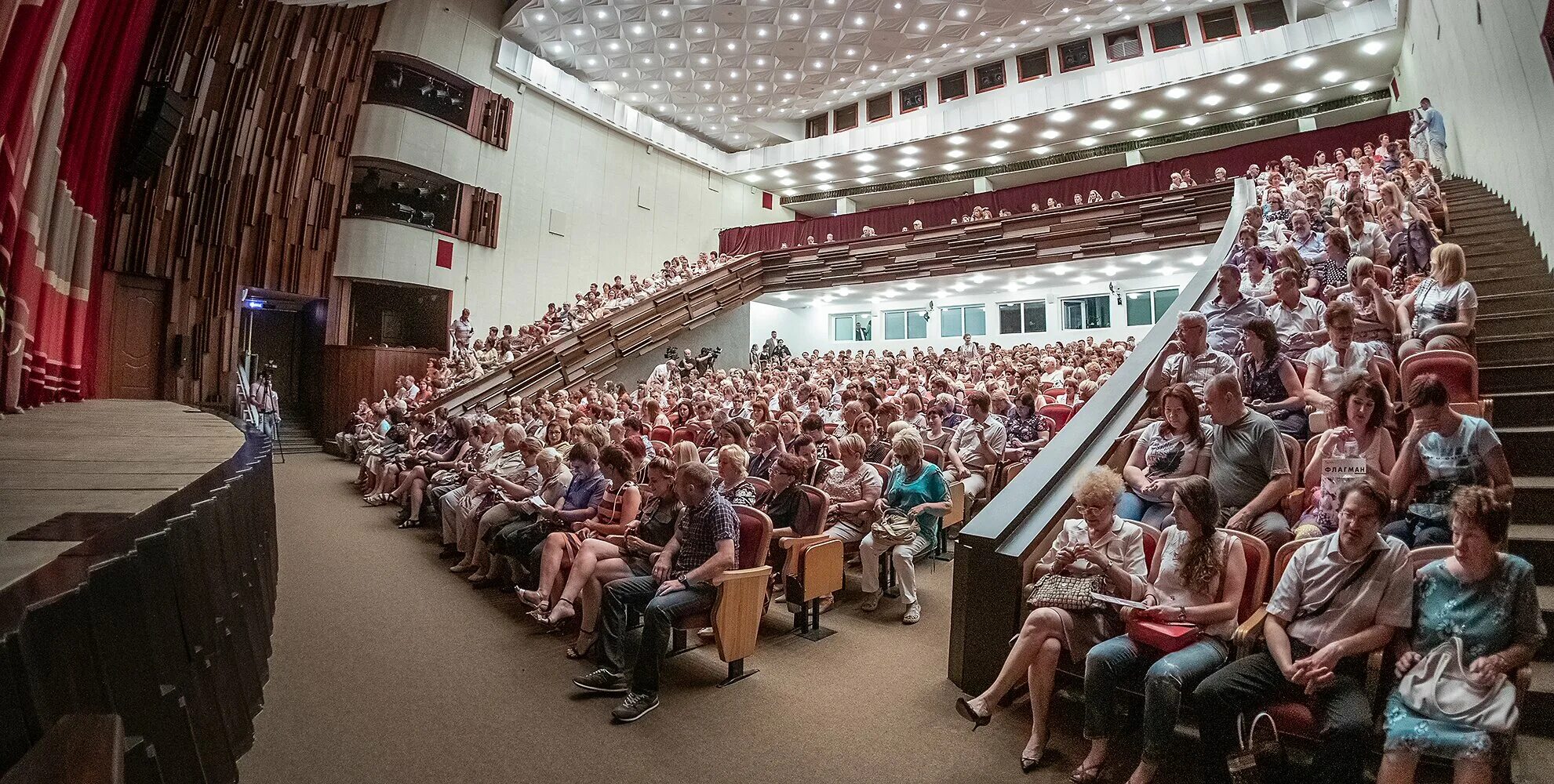 Театр Тургенева Орел. Театр Тургенева Орел зал. Театр Тургенев Екатеринбург зал. Огат тургенева орел