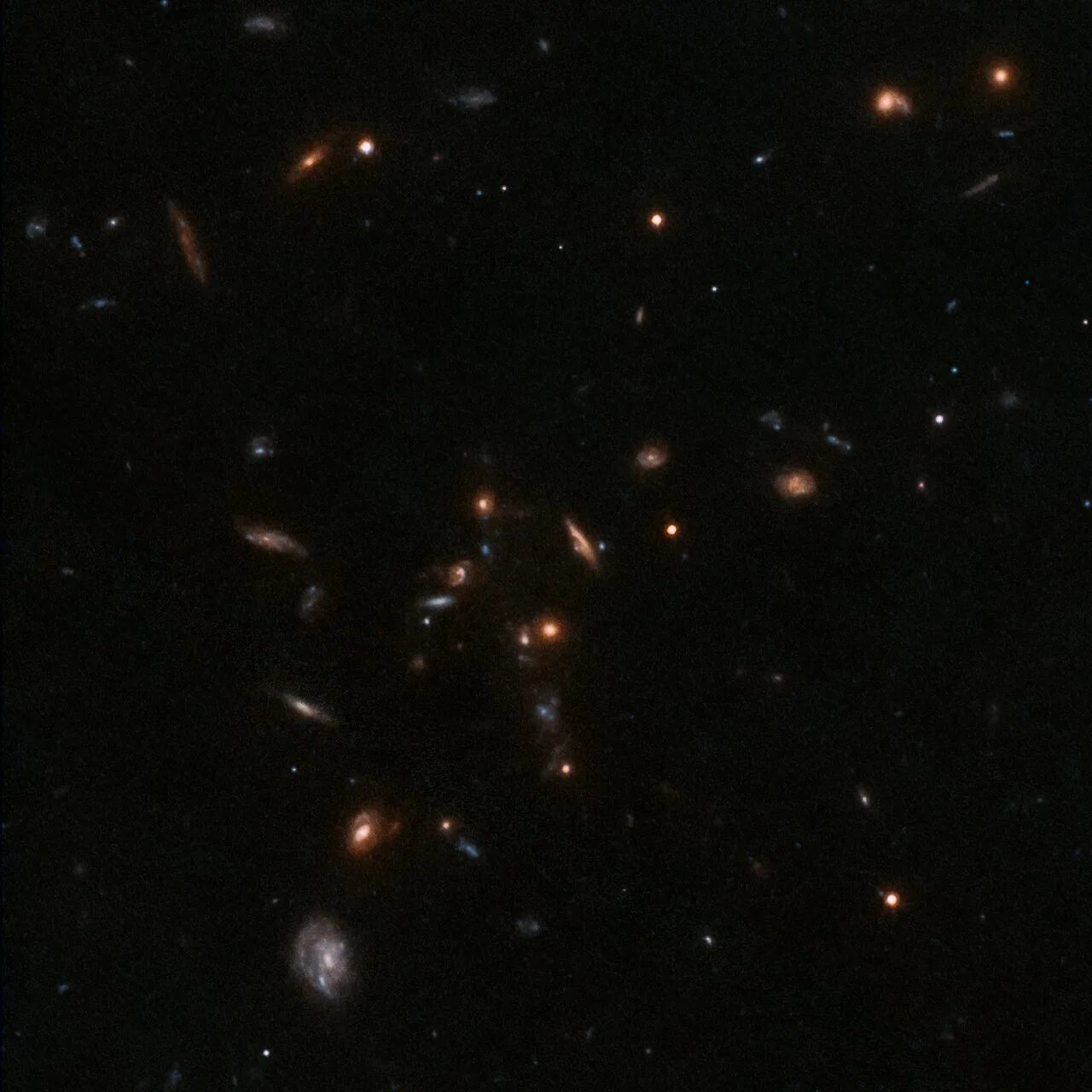 кластер галактик.