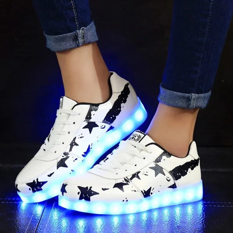 Красивые кроссы. Nike krasofkalar 2018. красивые кроссовки. самые красивые кроссовки. красивые кроссовки для девушек.