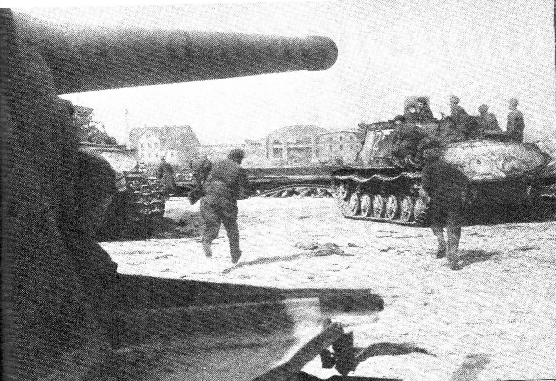12 апреля 1945 года. Штурм кенигсберга 1945. взятие крепости кенигсберг 9 апреля 1945.