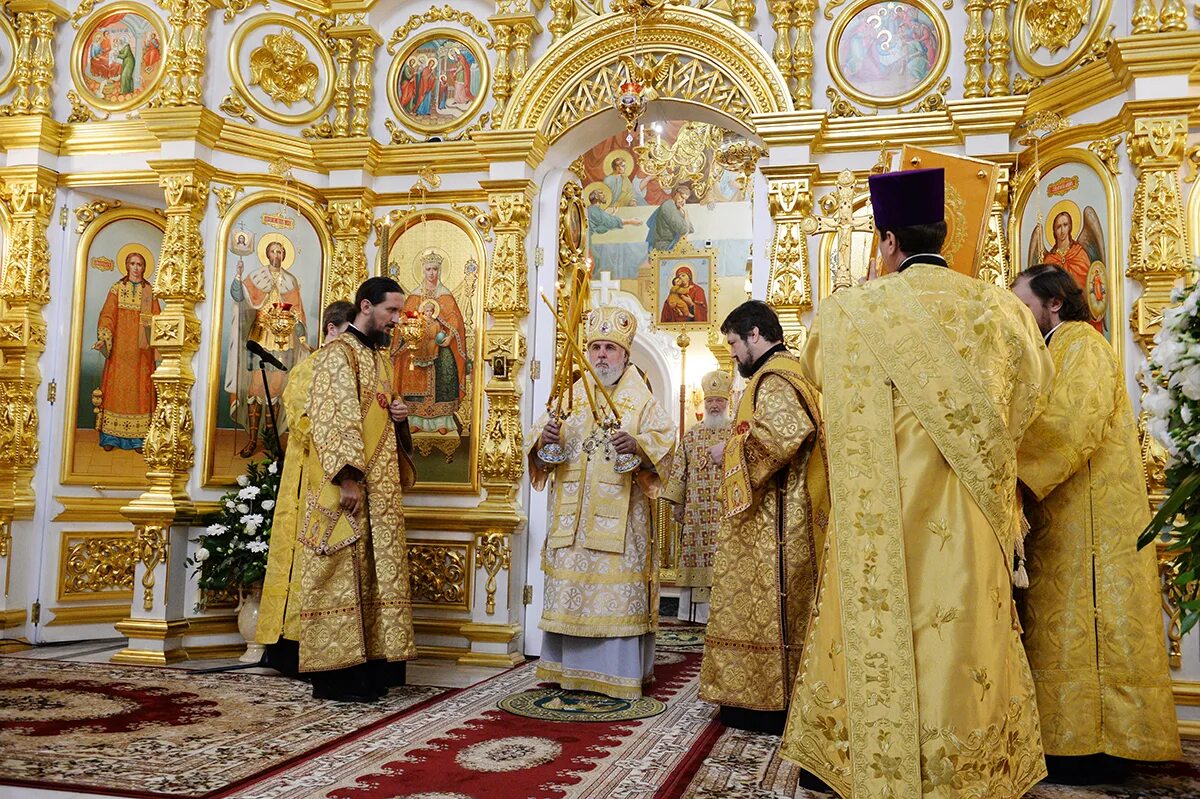 храм александра невского ижевск расписание. служба в свято михайловском соборе ижевск. богослужение в свято мих ижевск. служба в свято михайловском соборе ижевск. ижевская обновленческая епархия.