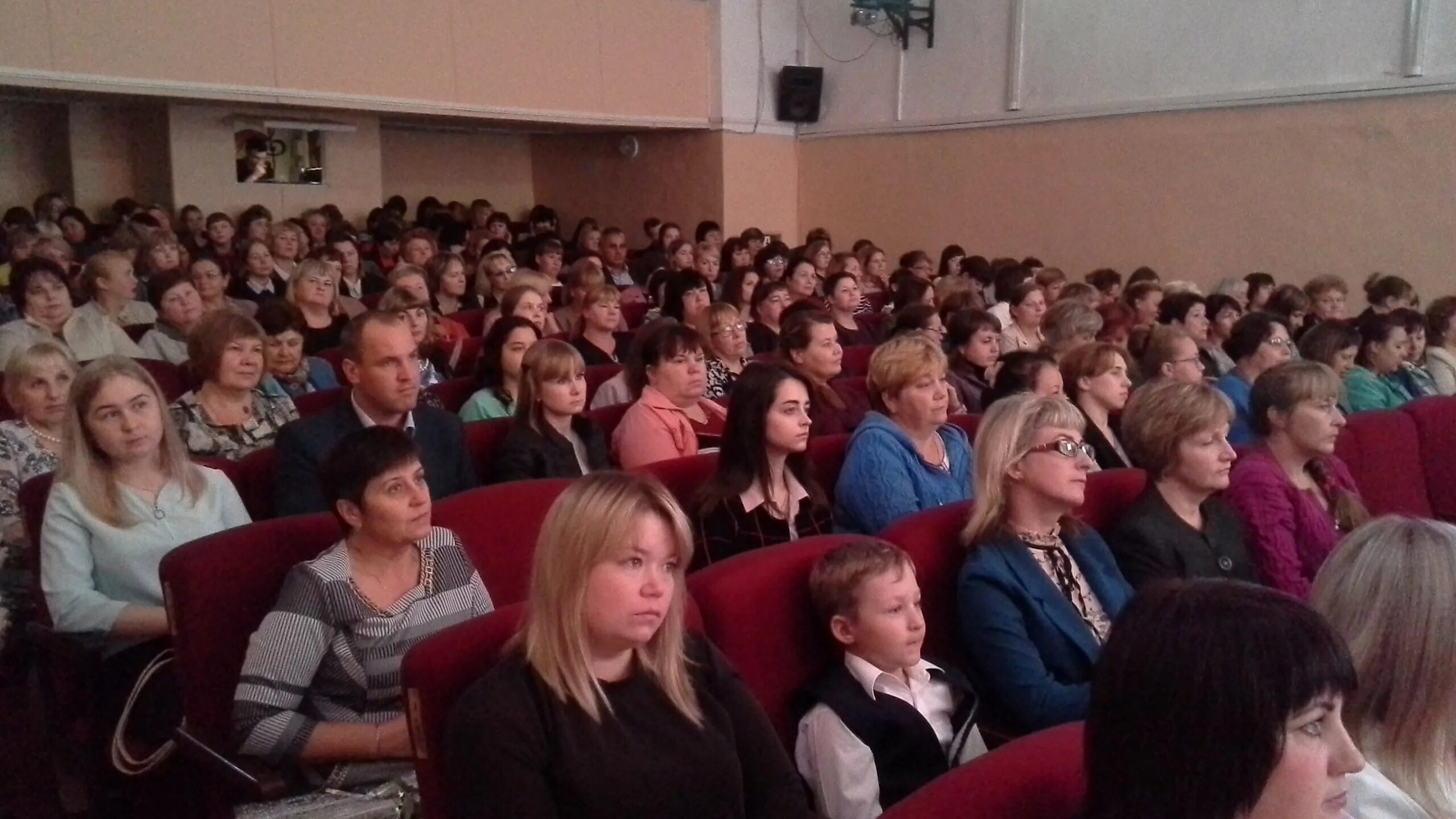 Дкж шарья. Шарья костромская область население. Шарья ветлужский. Ккц ветлужский шарья. Ккц ветлужский.