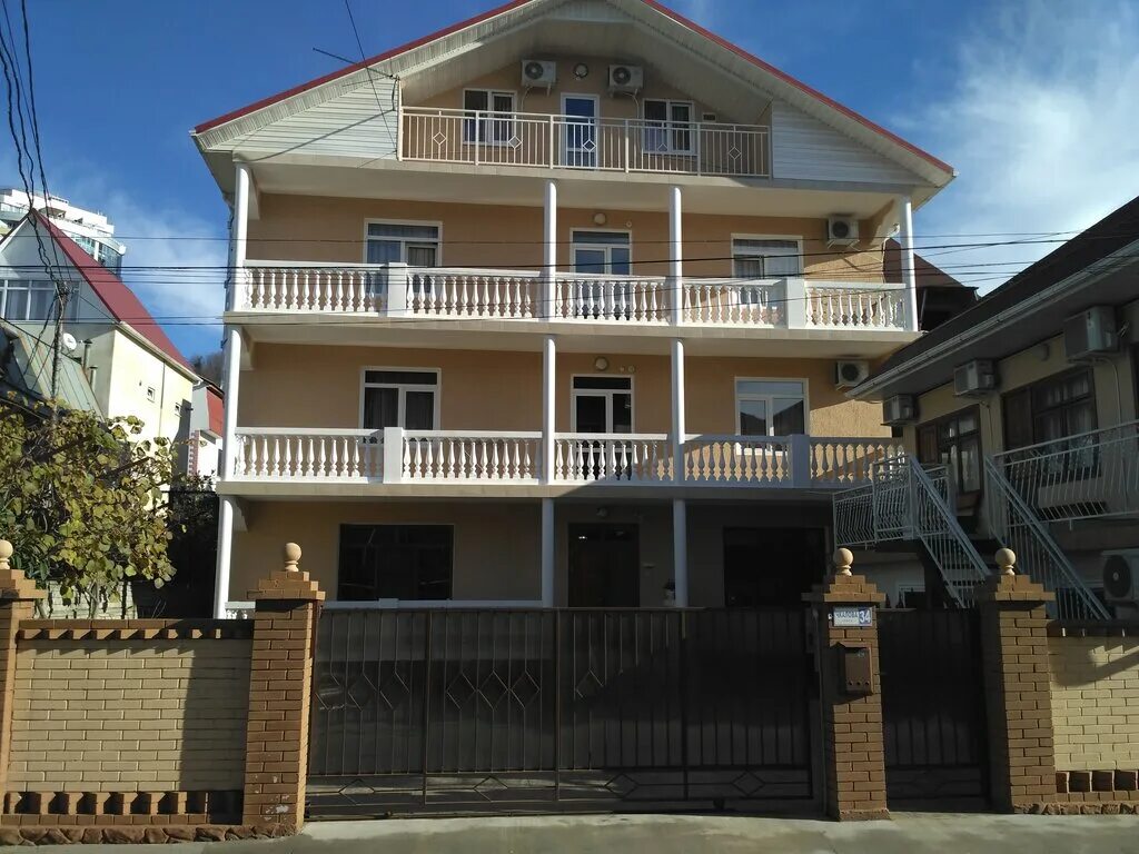 сочи адлер ул чкалова. адлер чкалова 34 симфония. адлер ул. сочи чкалова гостевой дом. отель альбик адлер.