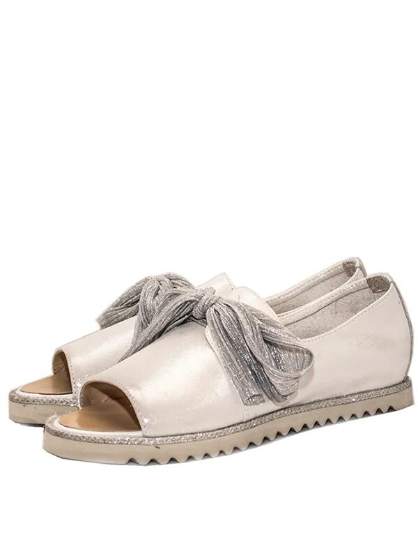 Предметная съемка обуви для интернет магазина. Лакированные ботинки женские юничел. Интернет магазин обуви style. Лоретта петтинари обувь. Ламода обувь женская скидки.