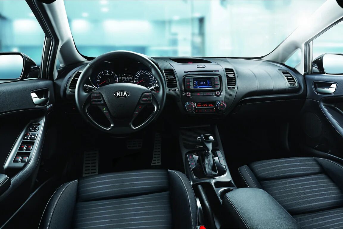 Kia Cerato 2017 салон. Kia Kia Cerato. Kia Cerato 2014 Interior. Кия Церато комплектация Люкс 2022.