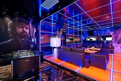 Spaces клуб