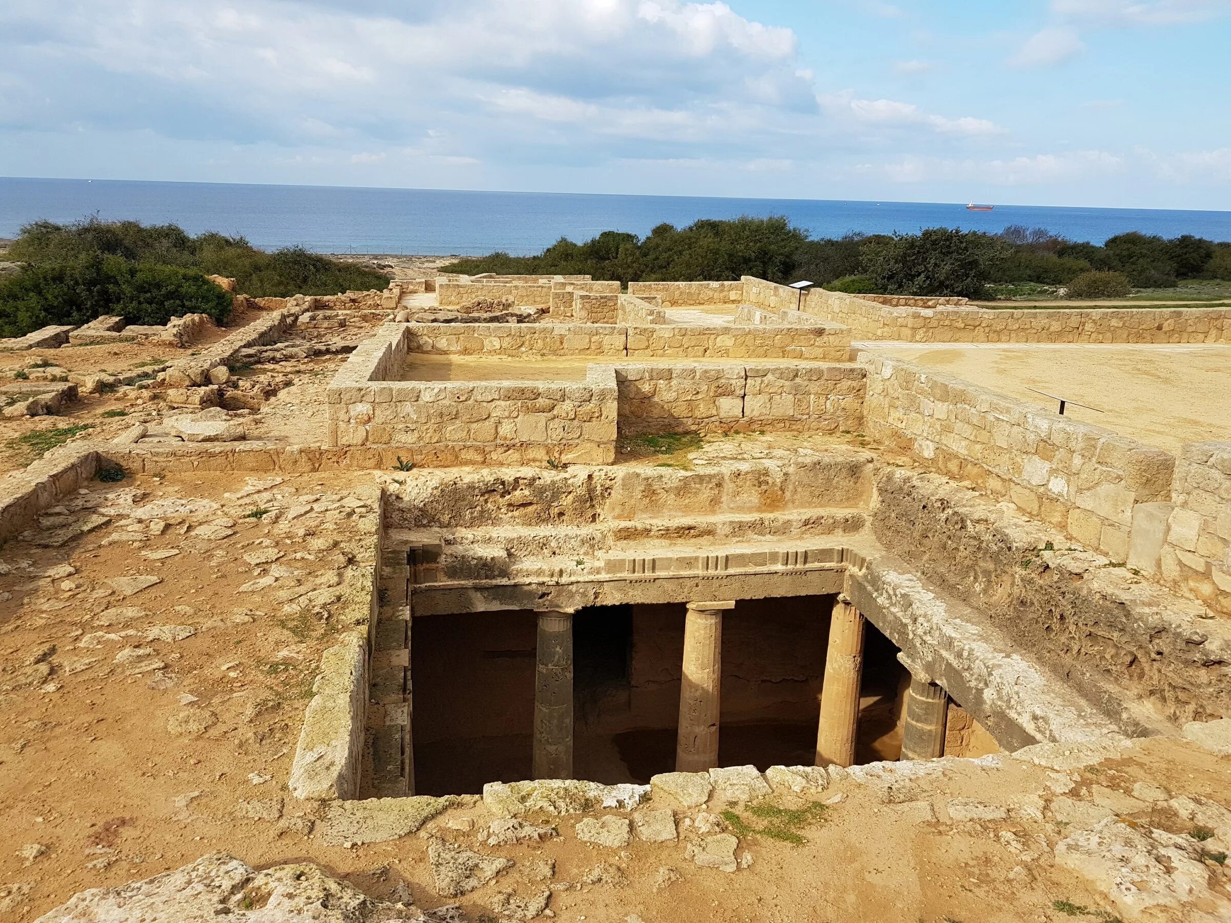 кипр гробницы царей в пафосе. кипр гробницы царей в пафосе. гробница царей кипр. кипр гробницы царей в пафосе. гробницы королей в пафосе.