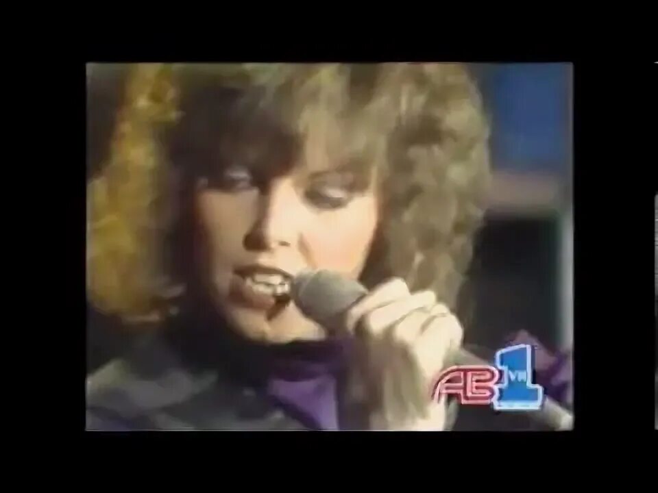 ПЭТ Бенатар. Pat Benatar Heartbreaker клип. Pat Benatar - Crimes of passion. Pat Benatar Heart Breaker.