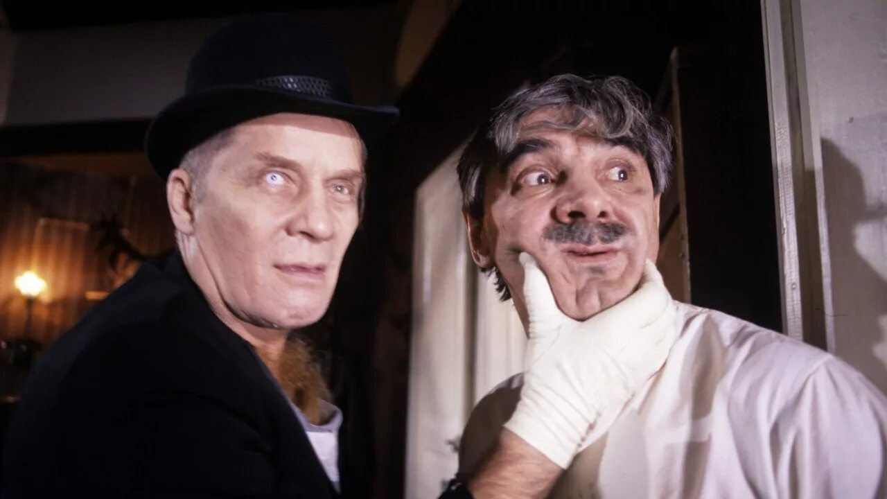 Александр филиппенко мастер и маргарита азазелло. Азазелло актер. Азазелло актер. Александр филипенко мастер и маргарита. Мастер и маргарита 2005 азазелло.