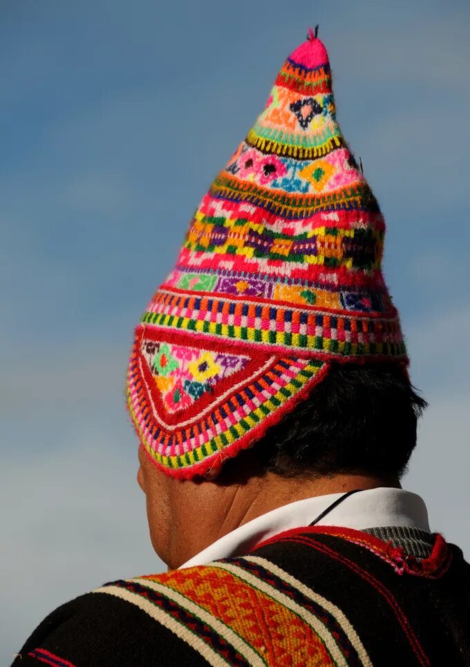 Капор сава ненцы. Чульо перуанская. Ханты манси шапки. Феска тюбетейка. Капор сава ненцы.