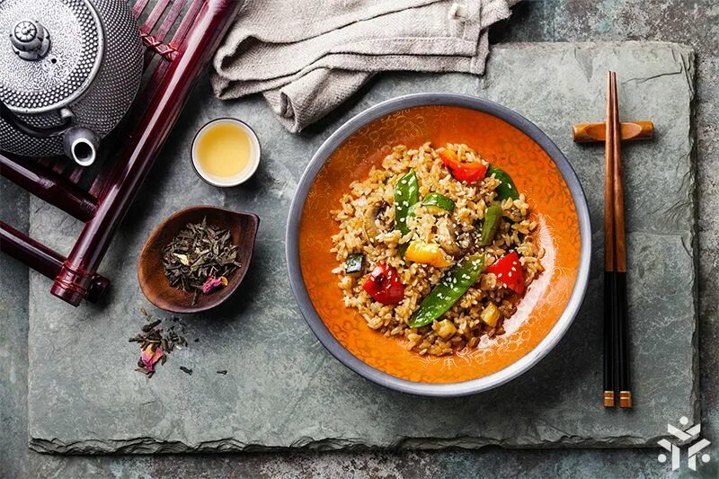 Top foods. Вегетарианская вид сверху без фона. Три блюда сверху высокое разрешение. Правильное питание. Блюда сверху.