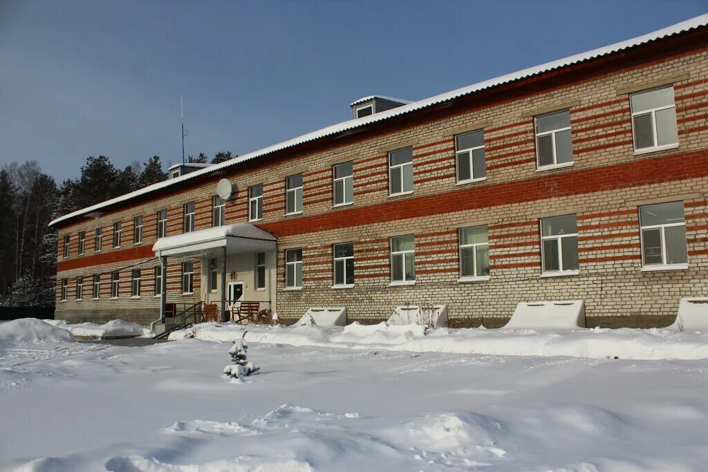 Пансионат для пожилых билимбай. Тамбовская область абакумовка дом престарелых и инвалидов. Южно сахалинский дом интернат для престарелых и инвалидов. Поселок дом инвалидов. Дома престарелых луганской области.