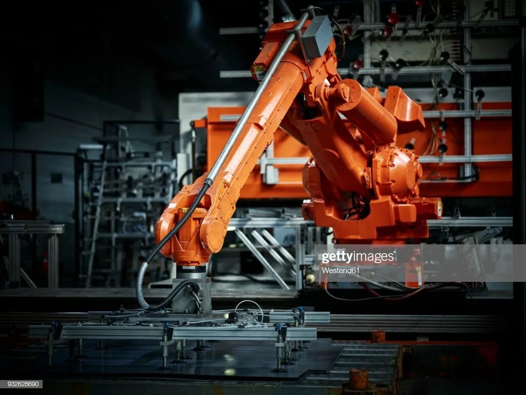 Промышленное оборудование. Modern manufacturing. Harness manufacturing facility technology. Мультимедиа в промышленности. Цех литья пластмасс.