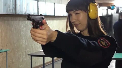 Тир женщина