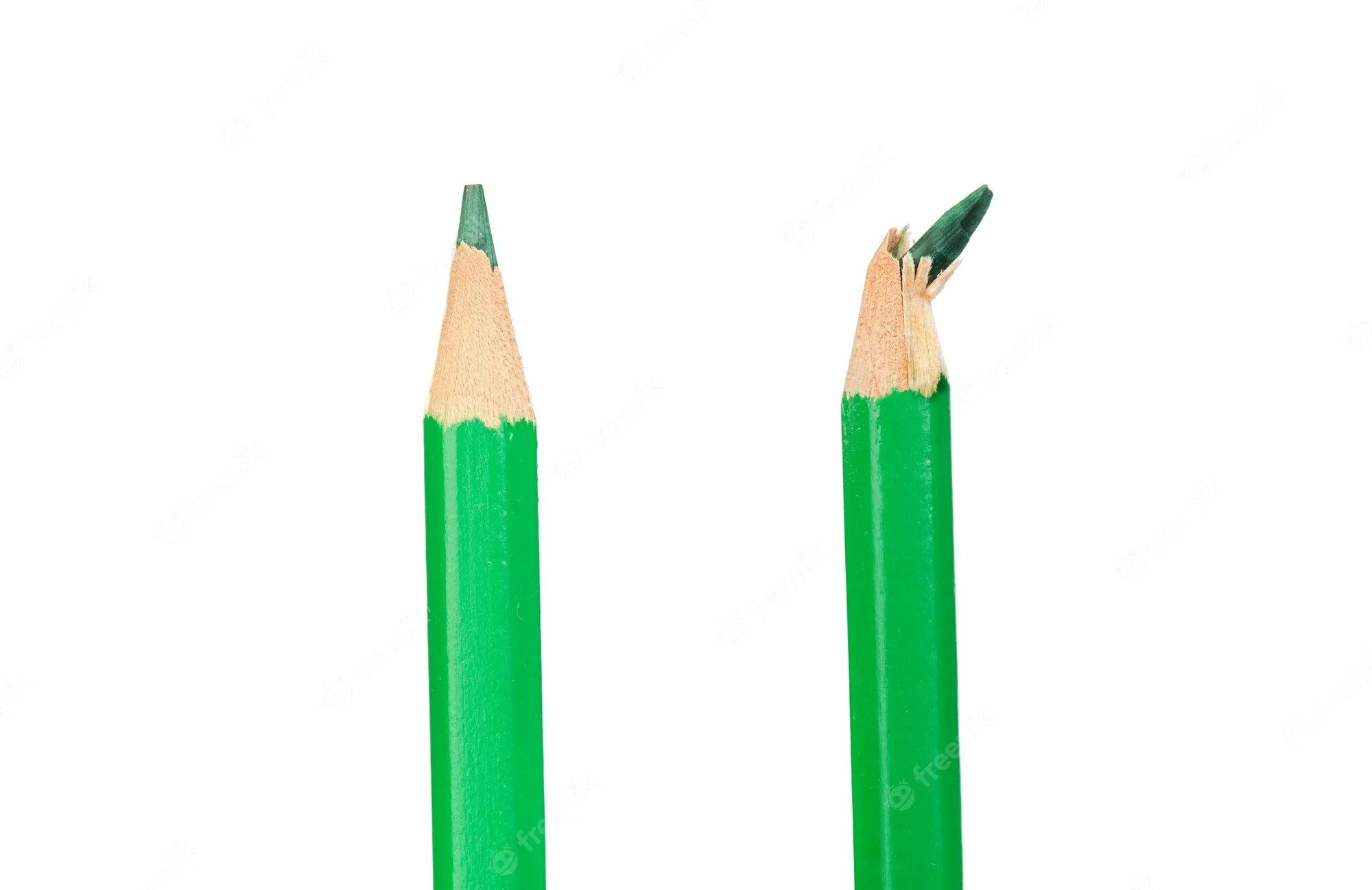 Купить зеленый карандаш. Зеленый карандаш. Два зеленых карандаша. Зеленый карандаш на белом фоне. Зеленый карандаш на прозрачном фоне.