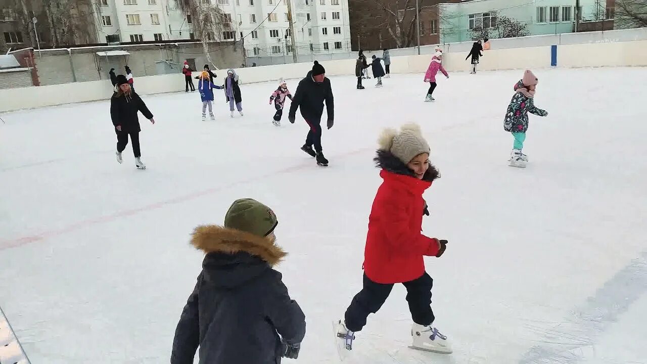 Адмирал каток расписание. Ледовая арена полюс владивосток. Каток адмирал воронеж. Адмирал каток расписание. Адмирал каток.