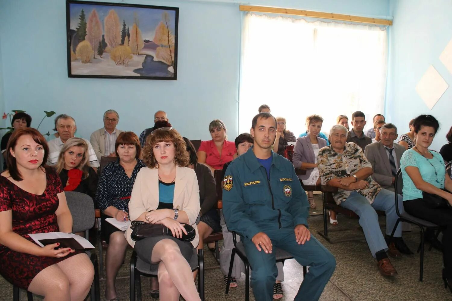 Уровень воды в крапивино на сегодня. Крапивинский РДК. Крапивинский Кемеровская область. Крапивинский район Кемерово. Прокуратура Крапивинского района.