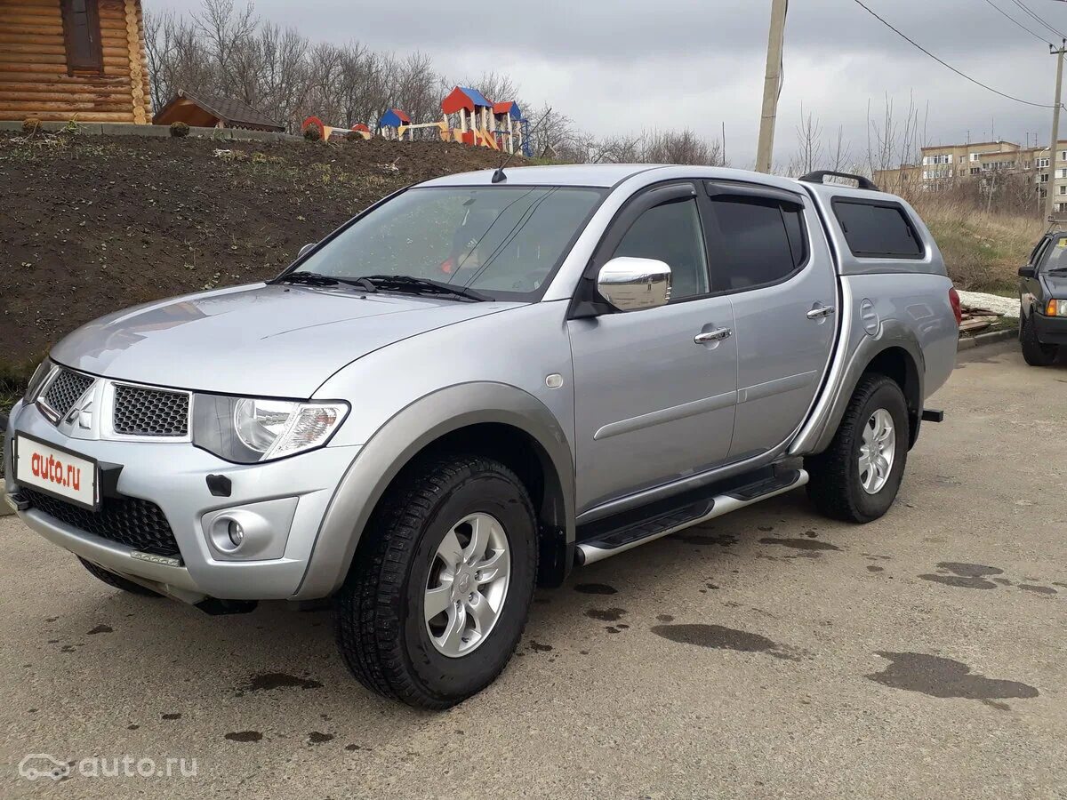 Л200 дизель механика. Invite машина. Митсубиси л200 отзывы. Mitsubishi l200 механика. Мицубиси l200 2010.