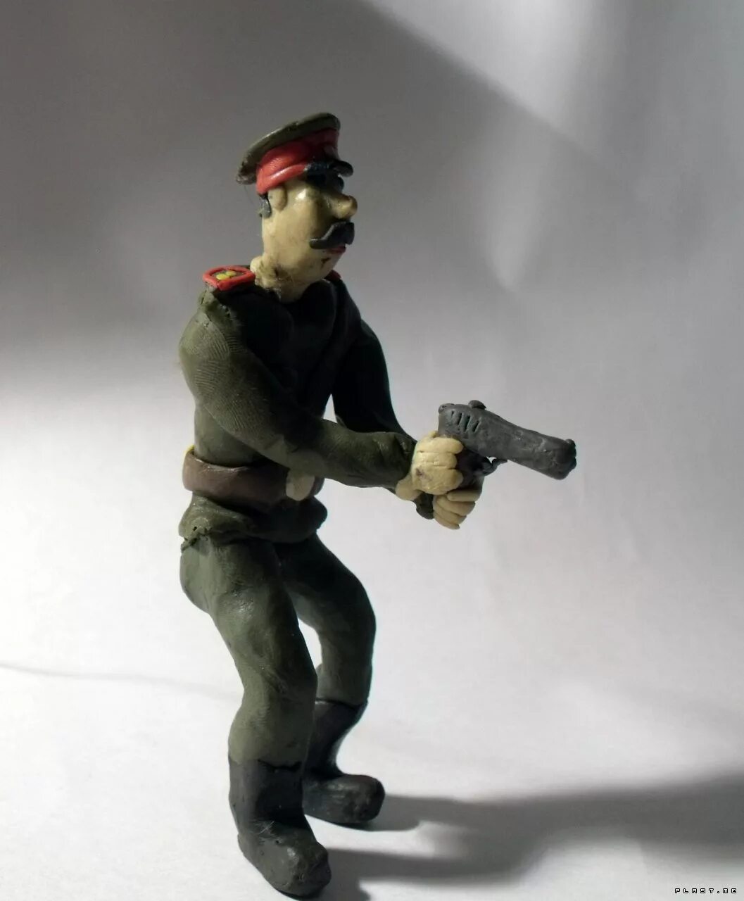 немецкий огнеметчик 1 мировой фигурка. солдатики горные егеря. как слепить немецкий. как слепить немецкий. немецкий солдат из пластилина.