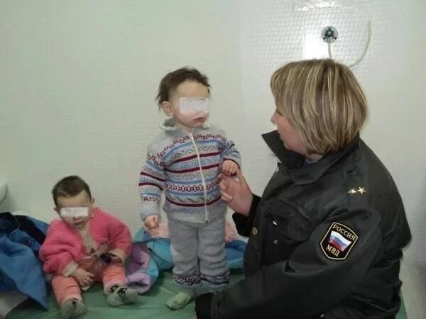 Отличие опеки от попечительства. Сотрудники органов опеки и попечительства. Органы опеки. Сотрудник органов опеки. Органы опеки.