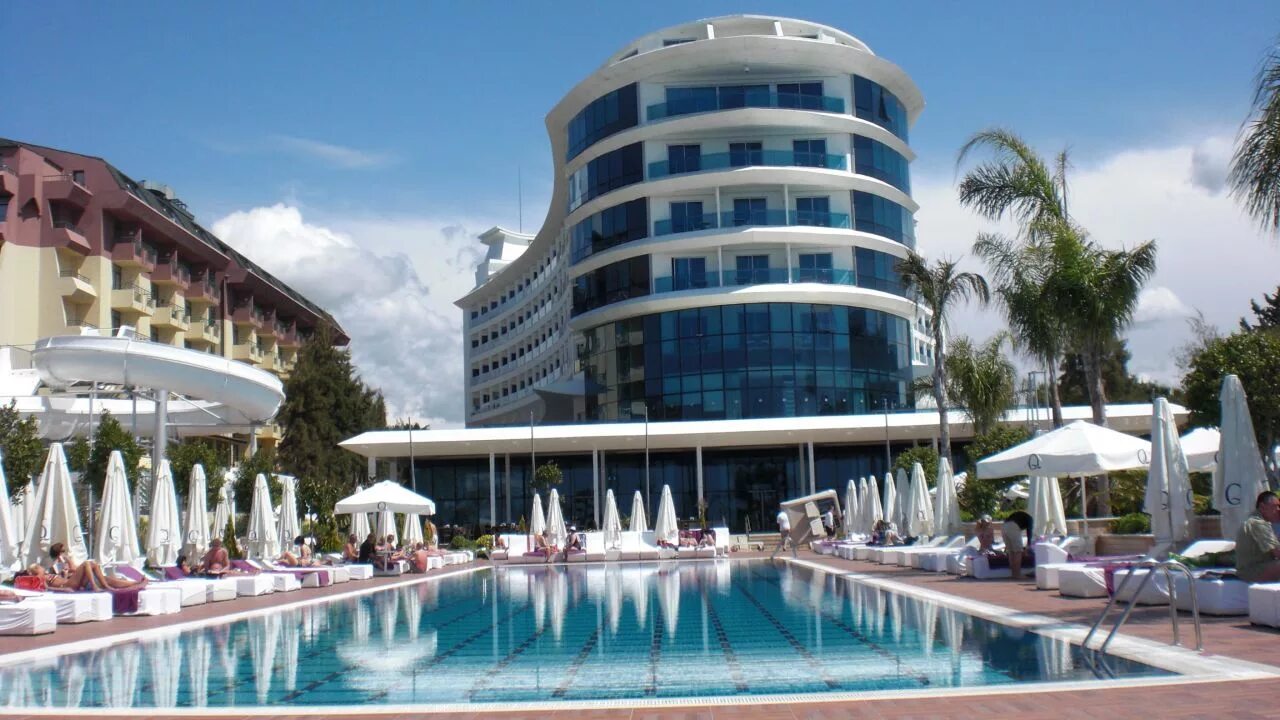 Q premium. Кью премиум Резорт Турция. Q Premium Resort Анталья, бульвар Алпарслан Тюркеш, 267 (Alara Turizm Merkezi). Турция отель q Premium Resort. Q Premium Resort 5* Окурджалар, Алания.