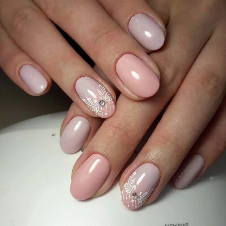 100 модных идей: Пастельный маникюр 2018 - тенденции на фото Round nails, Perfec