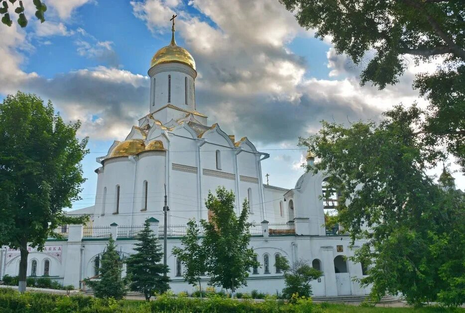 Храм всех скорбящих радость иваново. Храм на кузнецова в иваново. Скорбященская церковь иваново. Храм святого апостола иваново. Сайт ивановского храма.