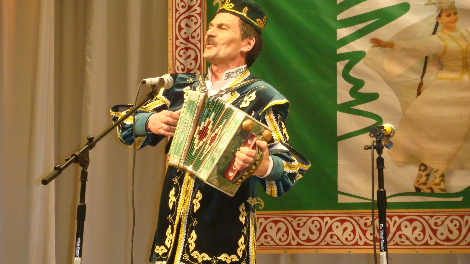 татары поют. зиннуров казань певец. татарин поет. татары поют. татары поют.