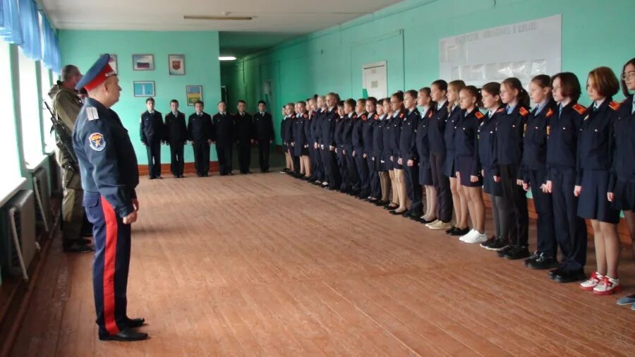 Кадетское училище в ростове на дону для мальчиков. Школа 1228 москва. 6 кадетский класс. Кадетский класс киров 48 школа. Кадетский класс.