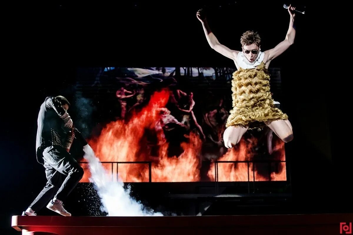 Пьеса это. Мизантроп книга. Спектакль мизантроп театр комиссаржевской. Мольер мизантроп спектакль. Театр мизантроп.