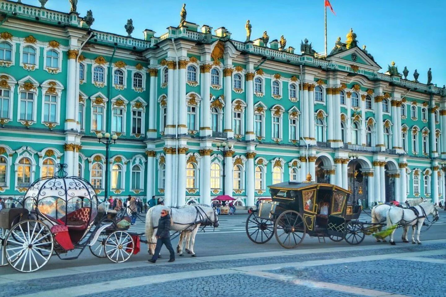 Кто построил зимний дворец в петербурге. Санкт-Петербург Эрмитаж зимний дворец. Зимний дворец Санкт-Петербург Растрелли. Зимний дворец (1754-1762 гг.). Эрмитаж Растрелли.