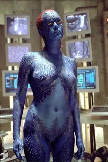 Raven / Mystique (Rebecca Romijn & Jennifer Lawrence) .