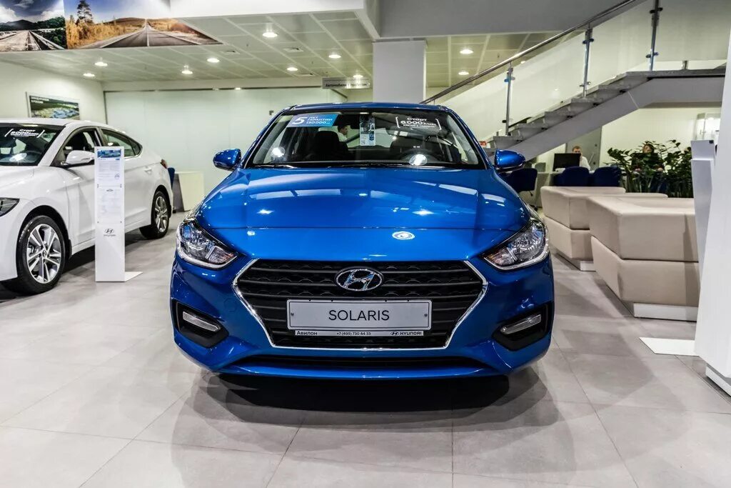 Купить солярис у официального дилера в москве. Hyundai Solaris 2019. Новый хёндай Солярис 2022. Хундай Солярис новый 2022. Хендай Солярис 2022 синий.