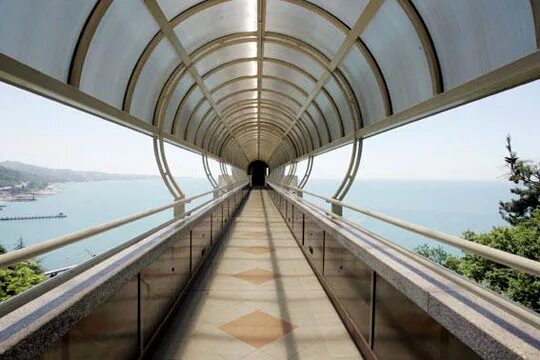 пляж ореанда ялта. гостиница космос москва холл. гостиница космос фойе. лифты сочи. сочи парк отель лифт.