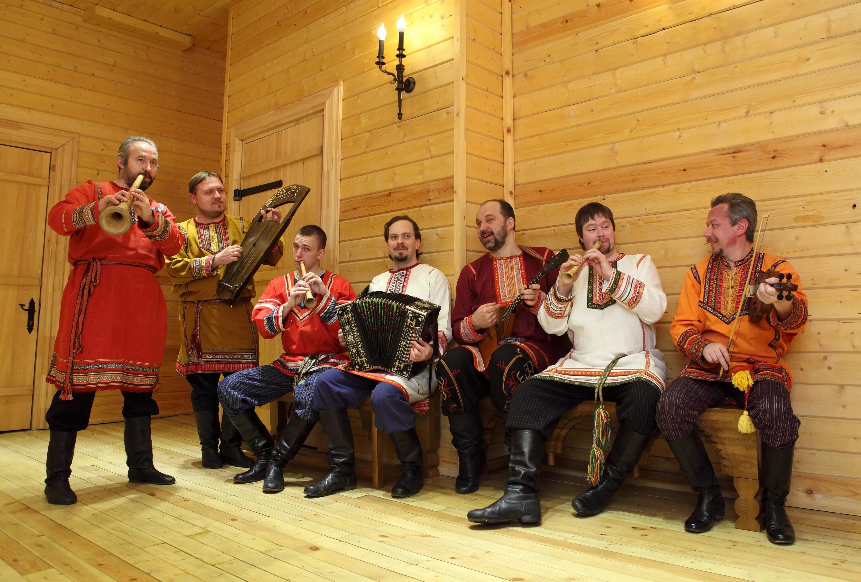 Ансамбль греческих бузуков. Ансамбль народного танца игоря моисеева. Дороти кавер группа. Казачий ансамбль. Дружная команда.