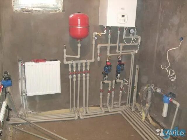 Обвязка газового котла. Двухконтурное отопление полипропилен. Обвязка газового котла металлопластиковыми трубами. Обвязка двухконтурного газового котла отопления. Обвязка котла бакси 32 трубой полипропилен.