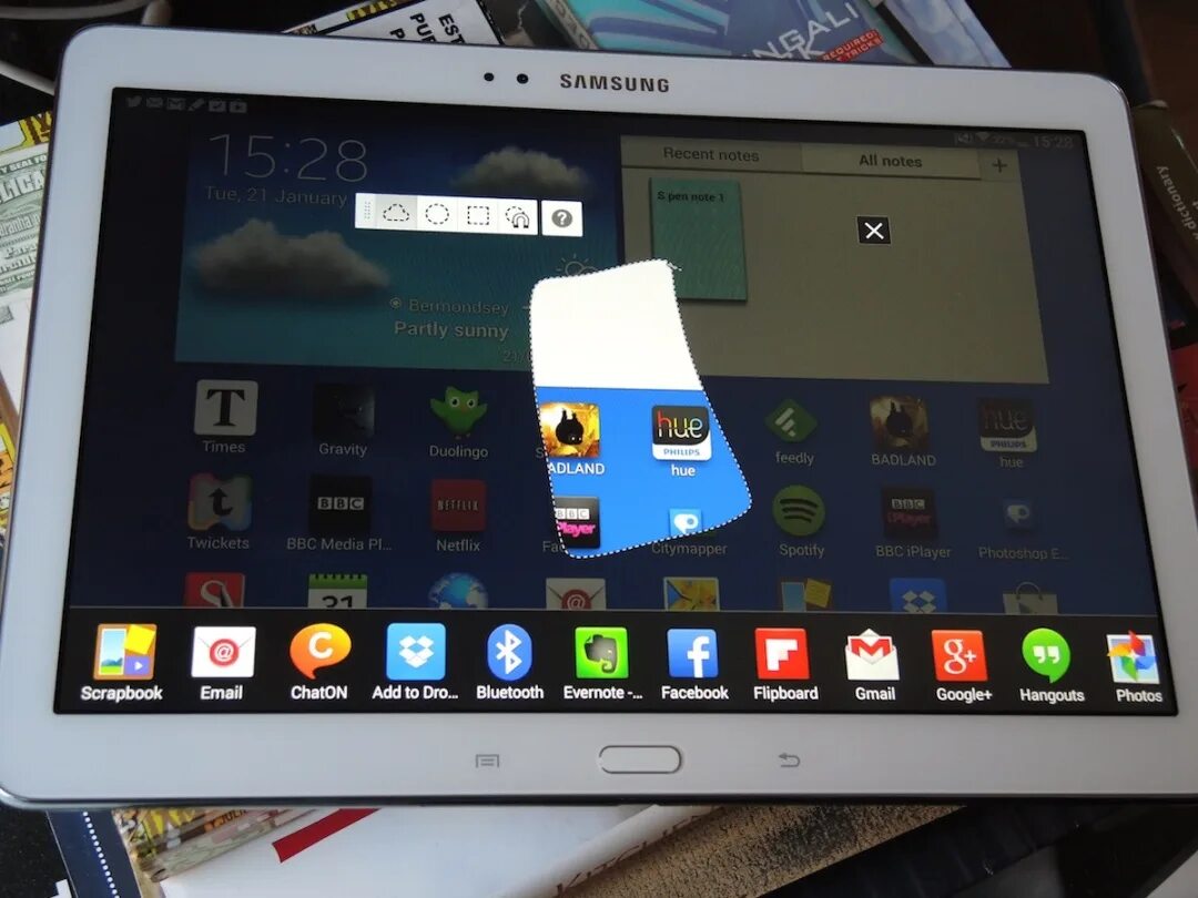 Galaxy note 2014 edition. Планшет самсунг 2014 года. Планшет белый самсунг большой 10 размер за 20 910. Планшет самсунг большой экран. Планшет самсунг недорогой с большим экраном.